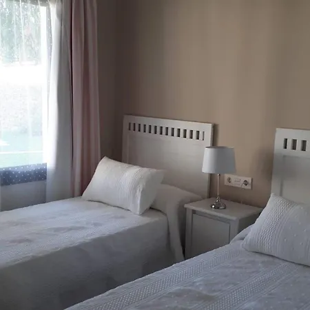 Falsa Pimienta - Sólo Familias Y Parejas Chalet Conil De La Frontera